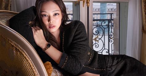 jennie chanel watch